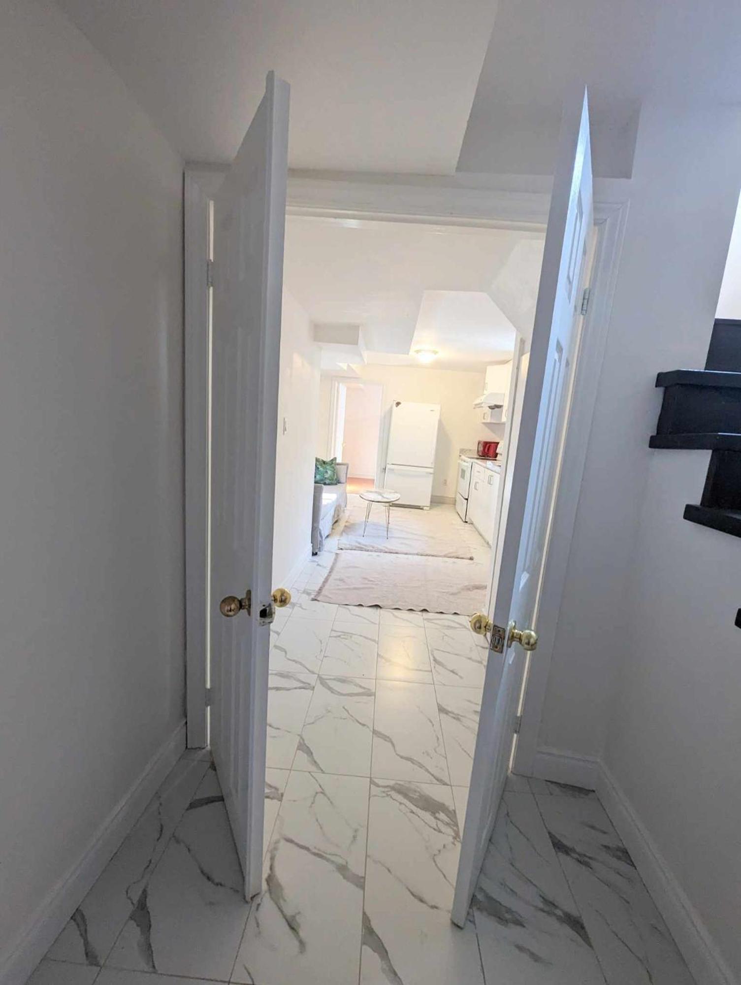 Wonderland Apartment - 6 Min By Walking Vaughan Εξωτερικό φωτογραφία